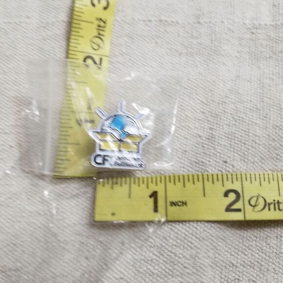 Amazon Peccy Customer Fulfillment enameled lapel Pin 51 - Picture 1 of 3